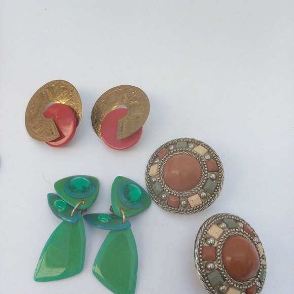 Lot of 3 Pair Vintage Clip On Earrings, One Pair Signed Mami D - Picture 1 of 8